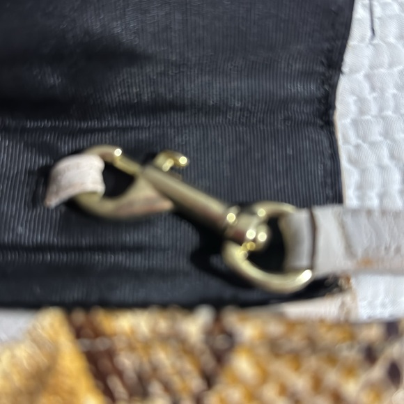 CREATIONS BY LAMA/VINTAGE SNAKESKIN SHOULDER BAG - Picture 8 of 8